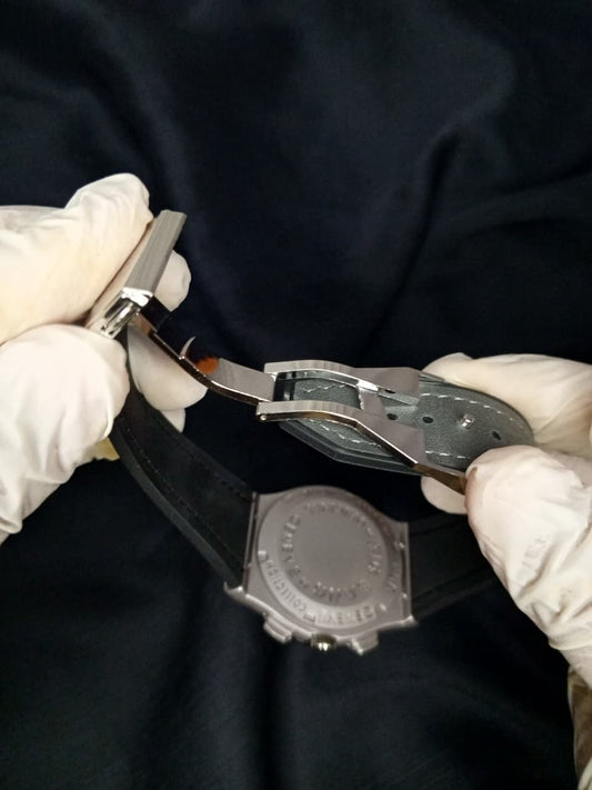 Hublot Black Scelton with Gray Strap