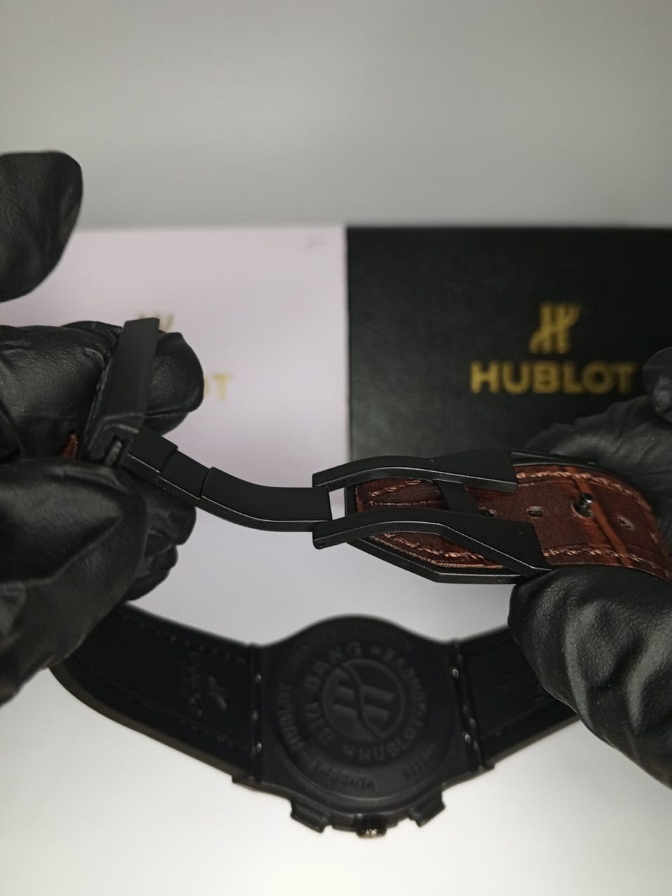 Hublot Classic Fusion Chronograph Titanium 45mm Mens Watch