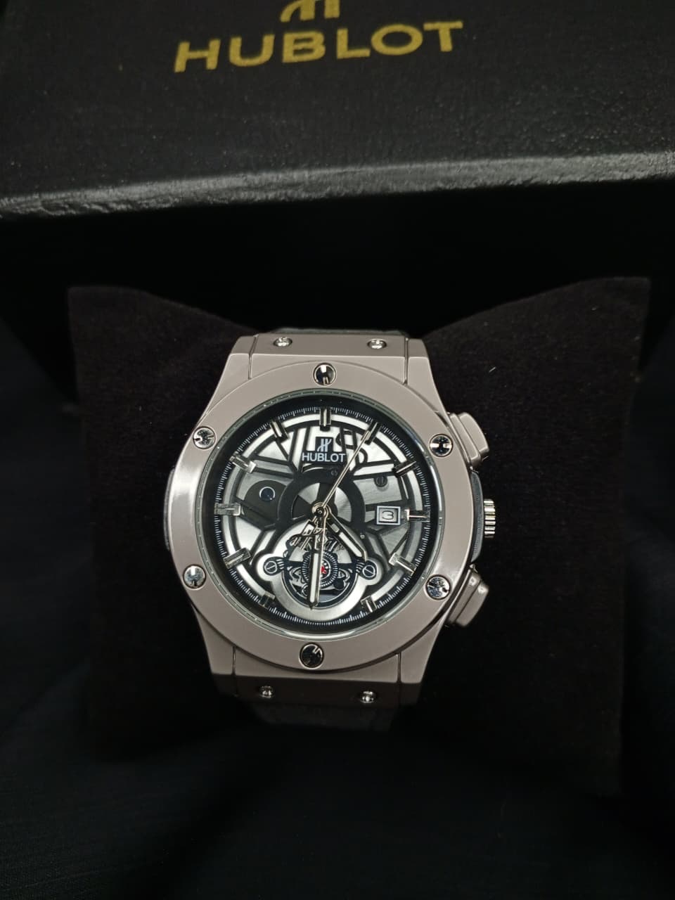 Hublot Black Scelton with Gray Strap